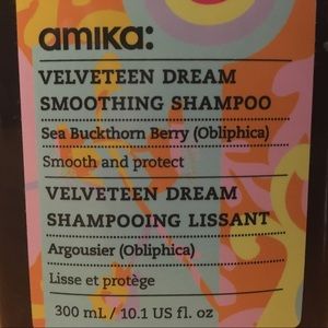 AMIKA Velveteen Dream Smoothing Shampoo